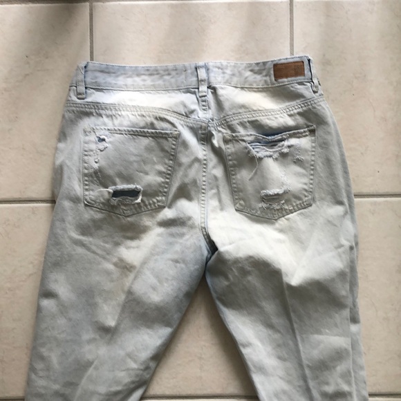 Garage Light Ripped Jeans - Picture 2 of 2